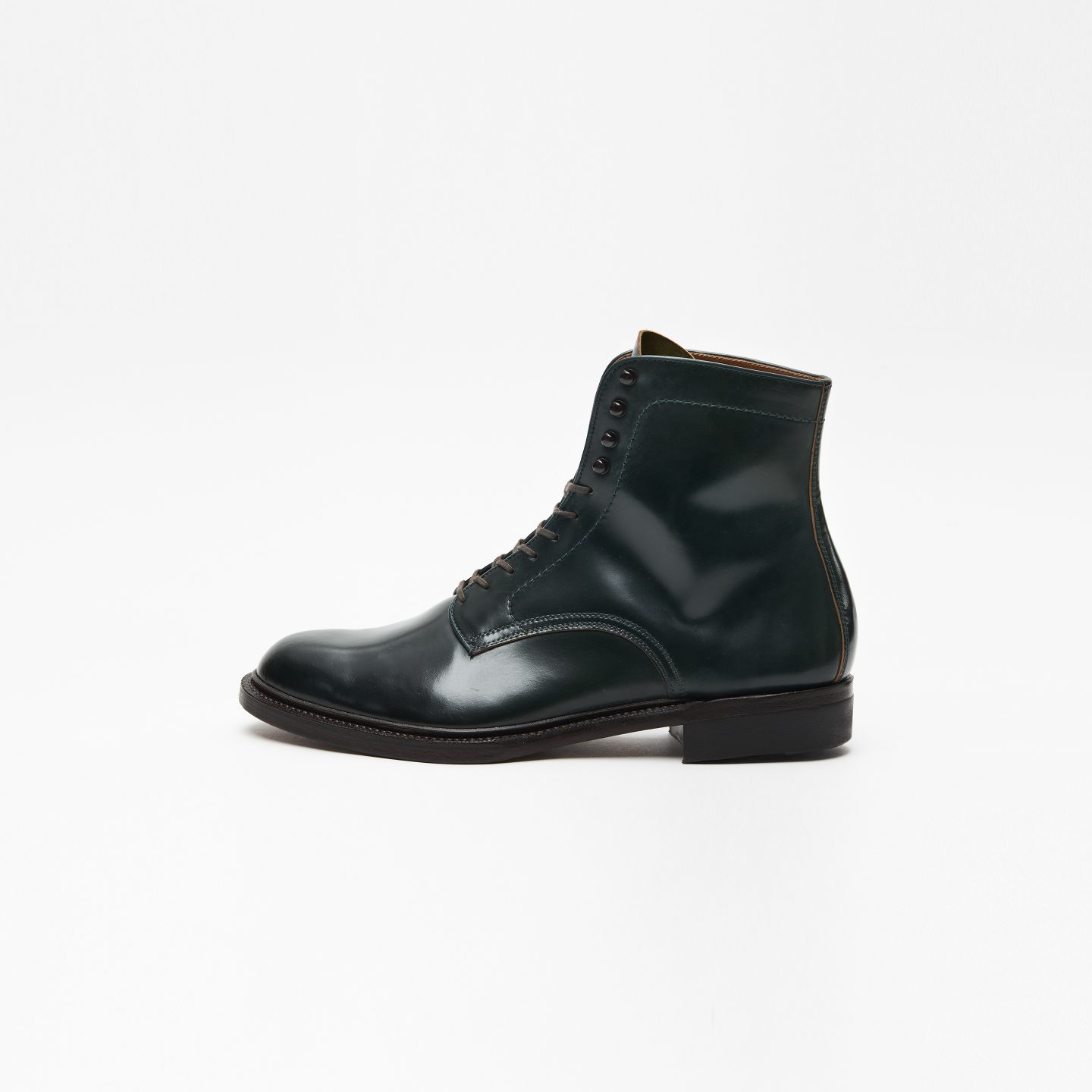 PLANE BOOTS